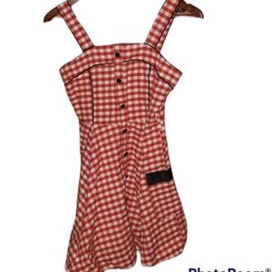 Gingham dress D1